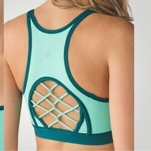Lululemon Sweaty Or Not Bra II Menthol / Forage Teal